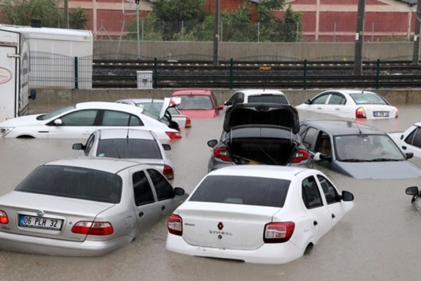 sunken car 3